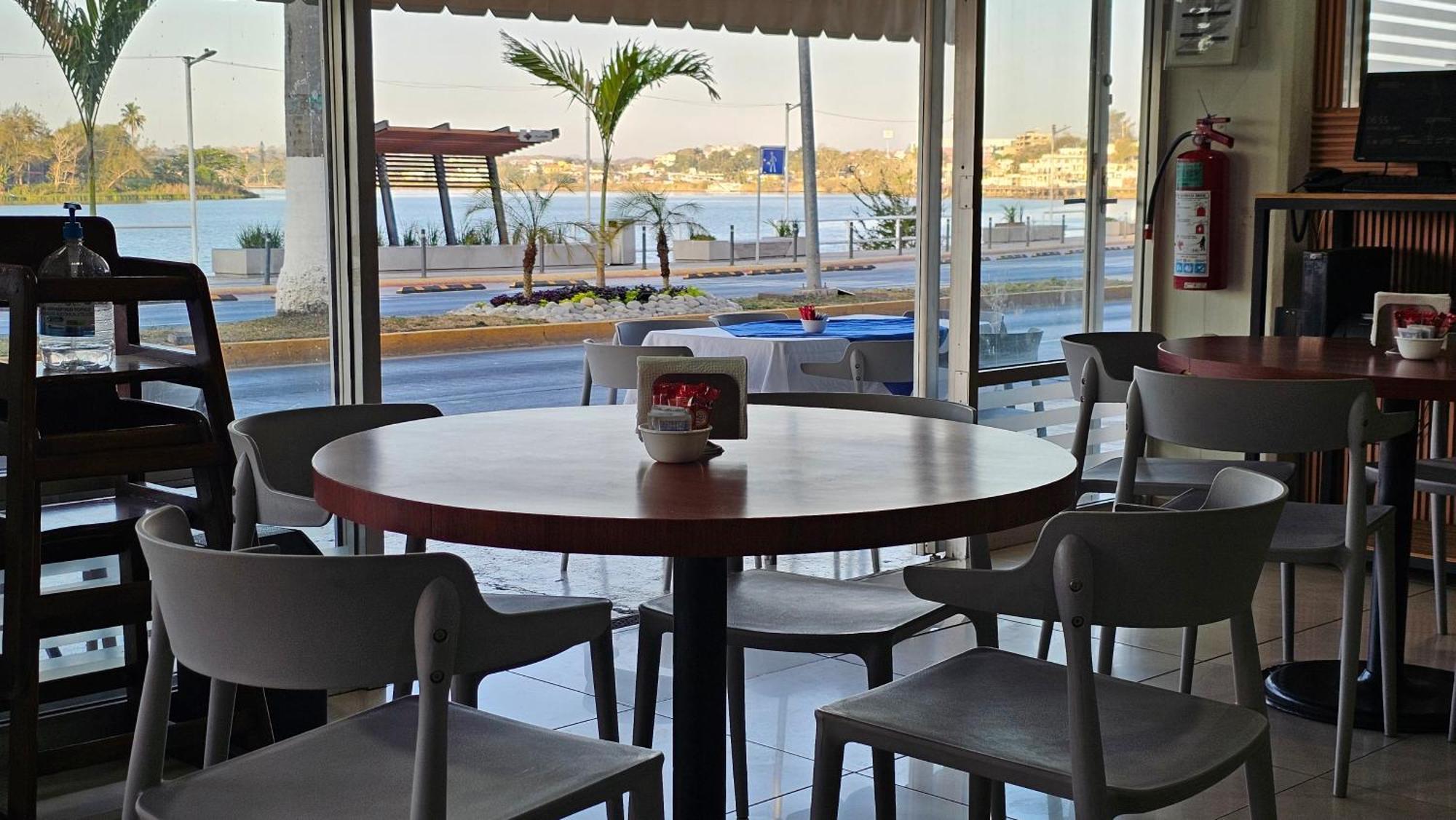 图斯潘海滨贝斯特韦斯特酒店 Tuxpan  外观 照片